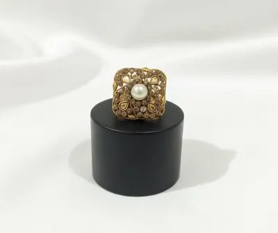 Adjustable Ring