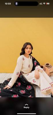 3 Pcs Women's Unstitched Dhanak Embroidered Suit