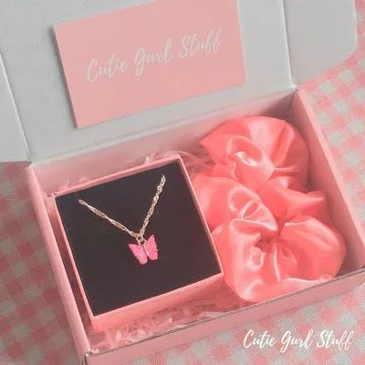 Beautiful butterfly necklace with scrunchie gift set