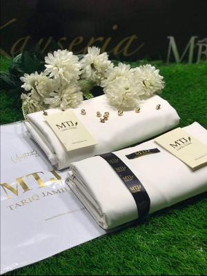 Men’s Unstitched Boski Plain Suit