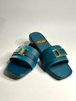 Stylish Women's Synthetic Leather Flats - 1 Pair in Turquoise