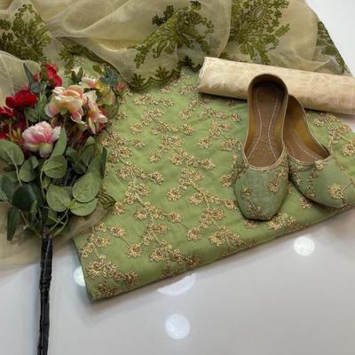 3 Pcs Women's Unstitched Embroidered Suit