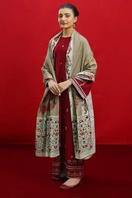 Maroon Embroidered 3 Pcs Women Suit Lawn