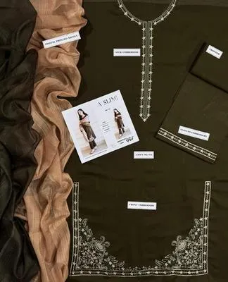 Green Embroidered Women's Lawn Suit 3 Pcs Set thumbnail 3