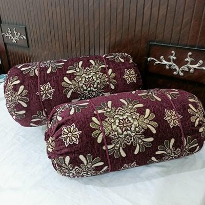 2 Pcs Velvet Jacquard Embossed Pillow Cover