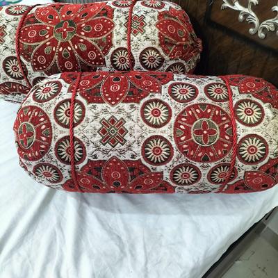 2 Pcs Velvet Jacquard Embossed Pillow Cover