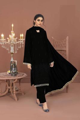 3 Pcs Women's Unstitched Embroidered Suit