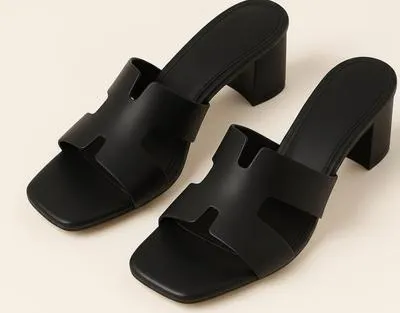 Black Rexine Block Heel Sandals for Women thumbnail 2