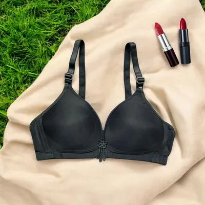 Malai Plain Comfortable And Lightweight Padded Bra